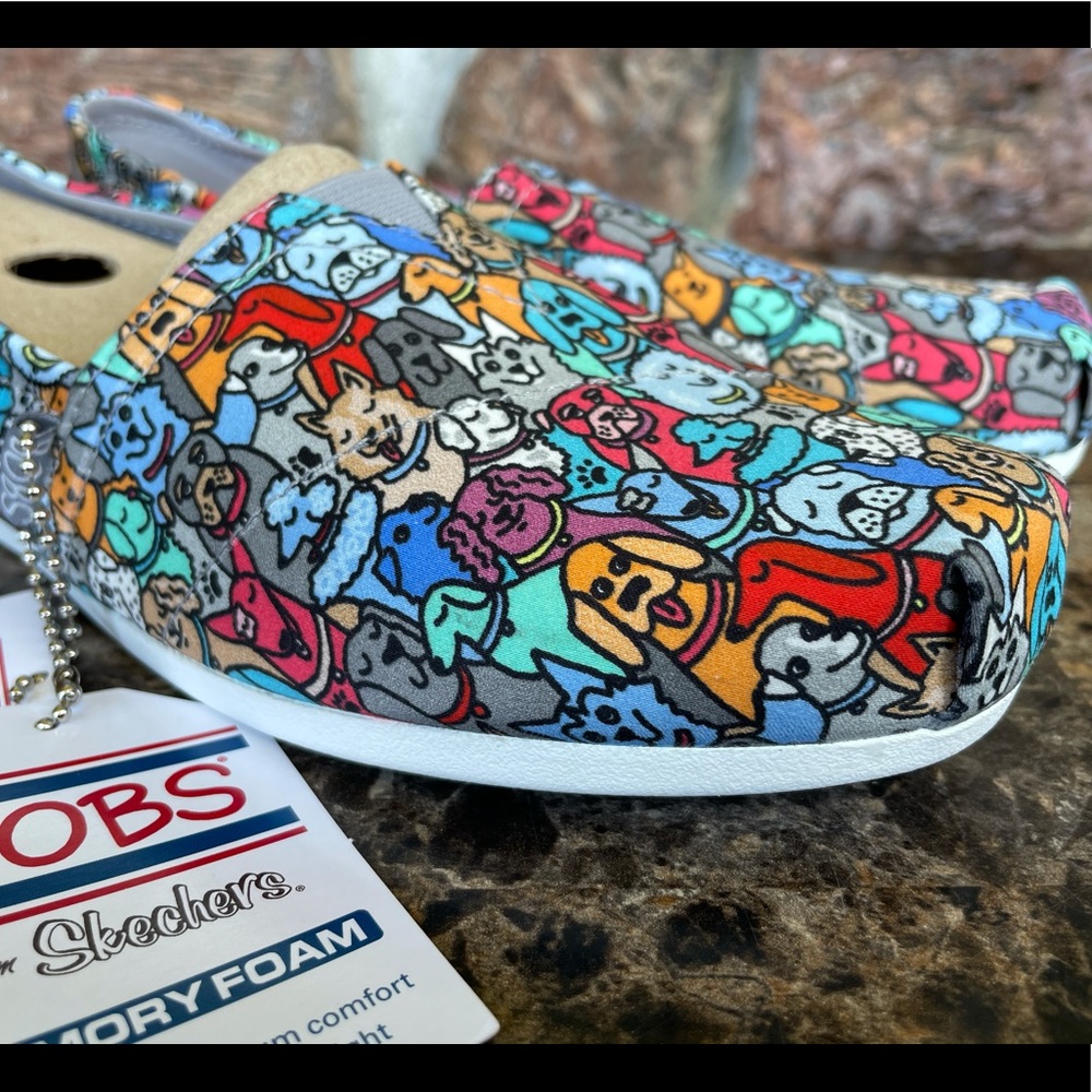 NEW Skechers Women's BOBS Plush Woof Party shoes - Picture 7 of 15